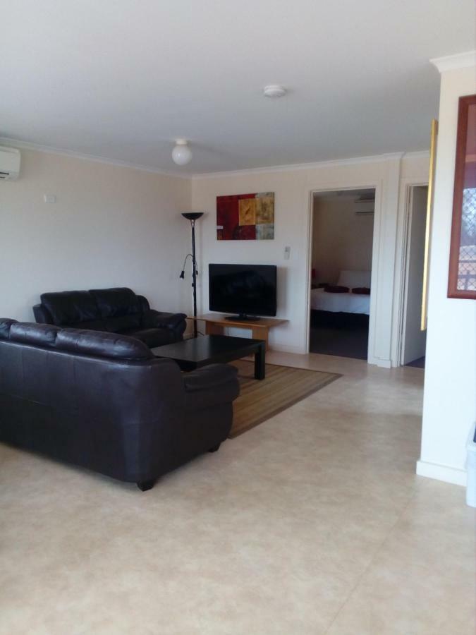 Airport Whyalla Motel Exterior photo